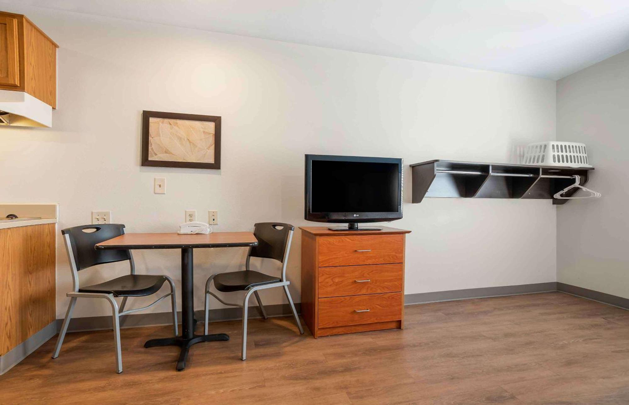 Extended Stay America Select Suites - Colorado Springs Bagian luar foto